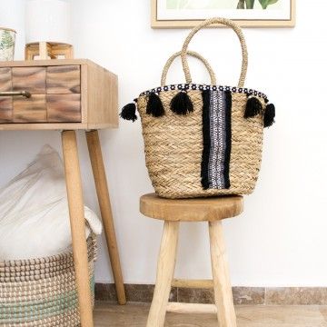 CESTA POMPON NEGRO Y BL